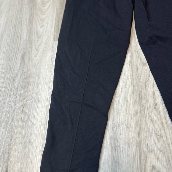 Lululemon Shine Trouser - Picture 6 of 9